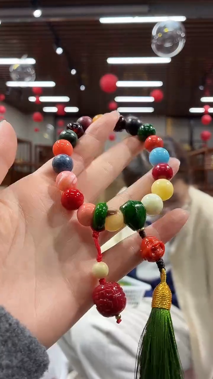 【慧慧甄选】高端轻奢手链多样性发货HH3983S