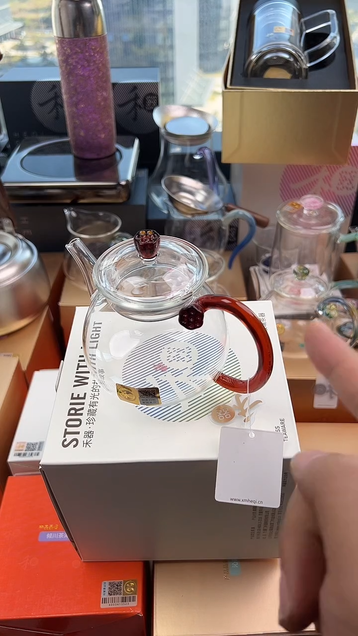 @@禾器晶彩清莲壶琥珀色