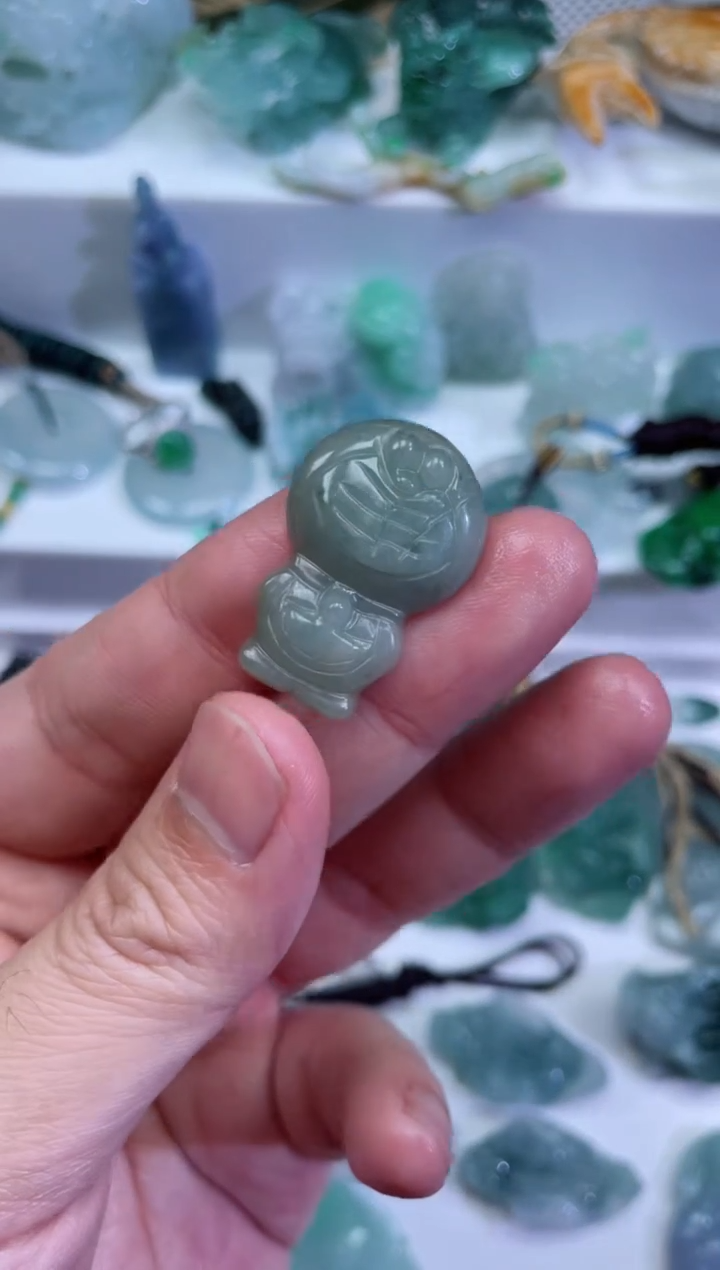 【闪购商品】翡翠颈饰未镶嵌哆啦