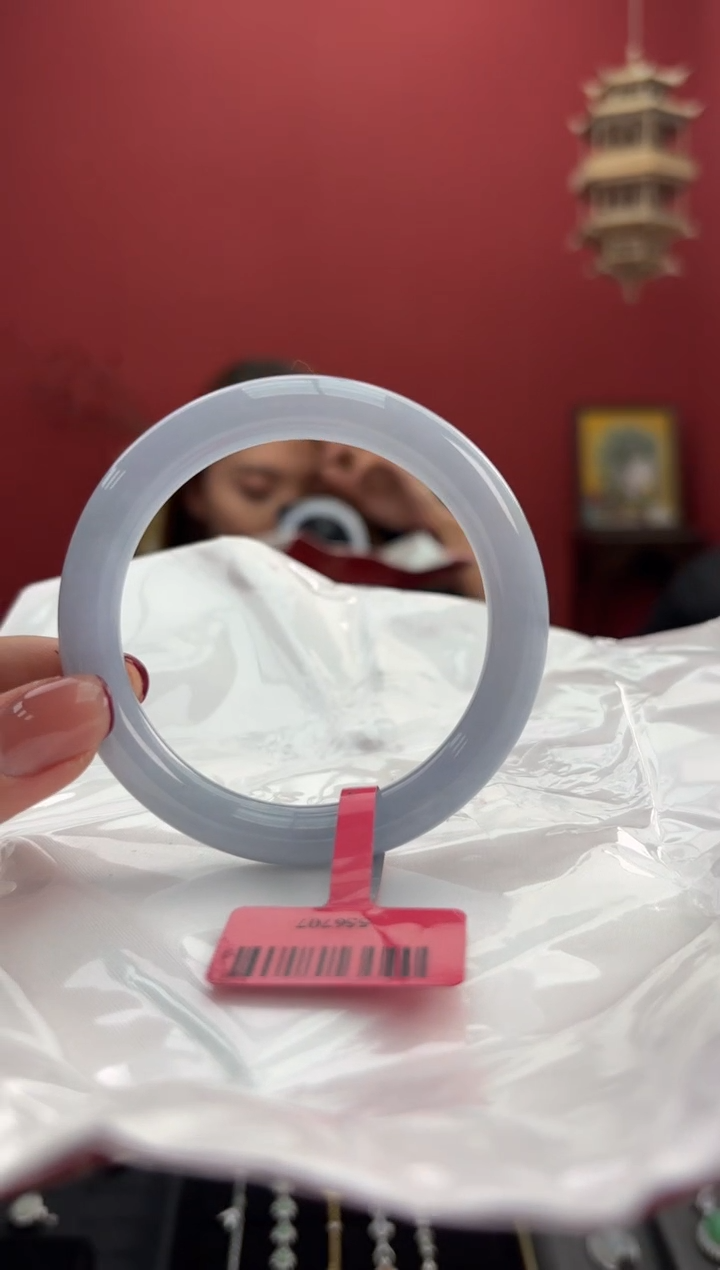 【闪购商品】翡翠手镯未镶嵌19手镯