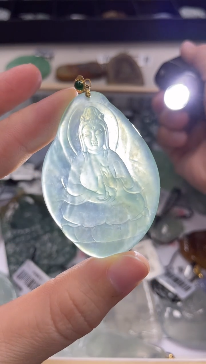 【闪购商品】翡翠颈饰18K金镶嵌翡翠挂件