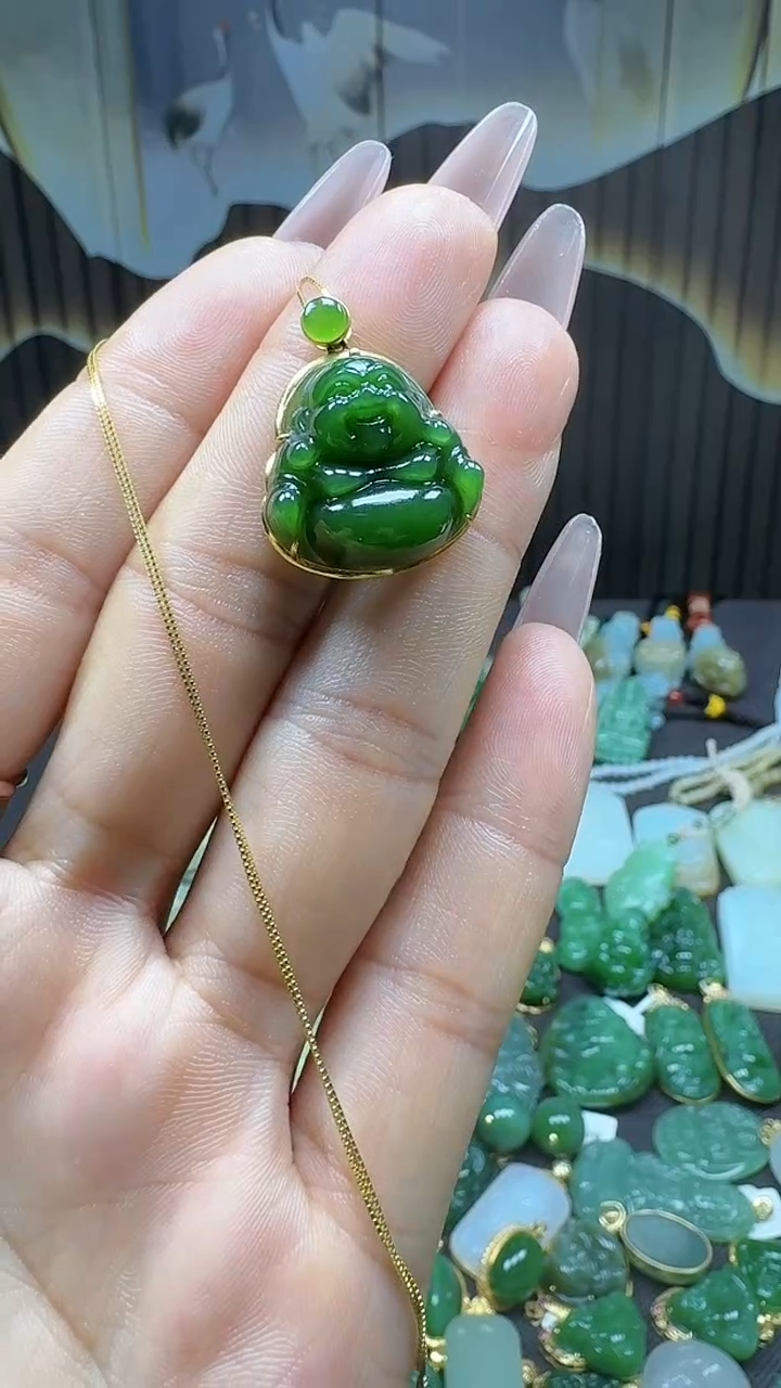 【闪购商品】和田玉挂件18K金镶嵌1
