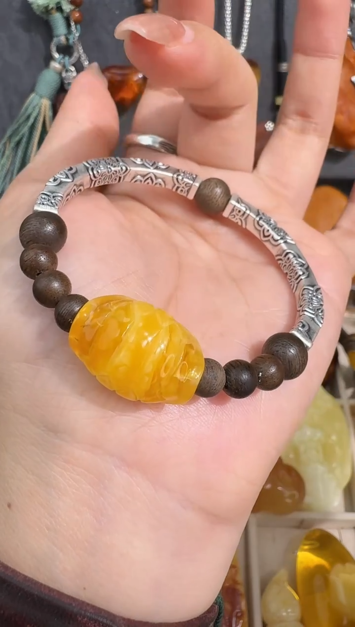 裸石琥珀未镶嵌小*白琥珀