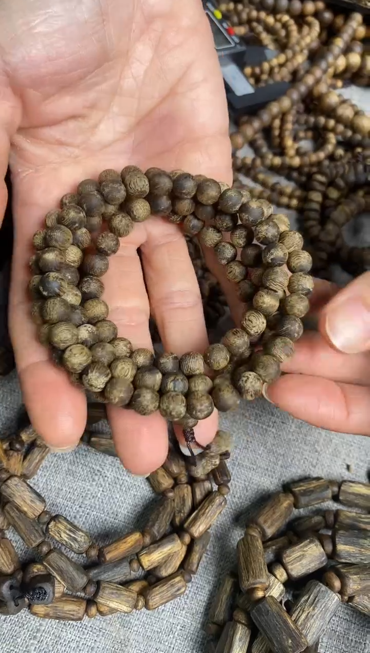 沉香手串海南树根老料07圆珠多圈手串19+多样性发一