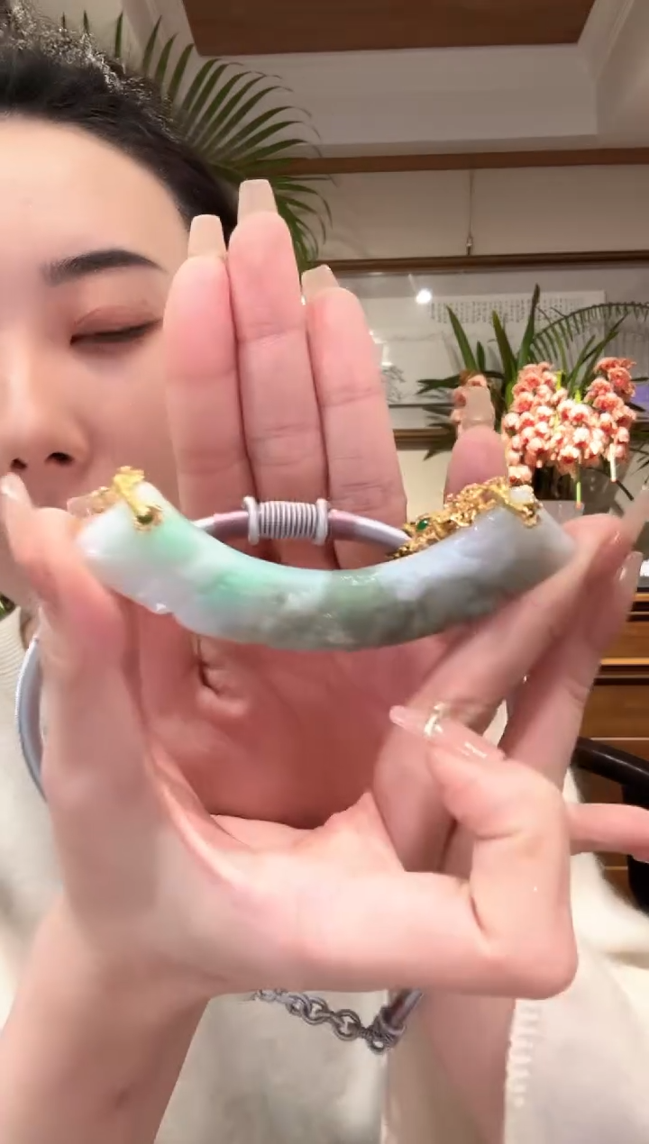 【闪购商品】翡翠颈饰未镶嵌国风