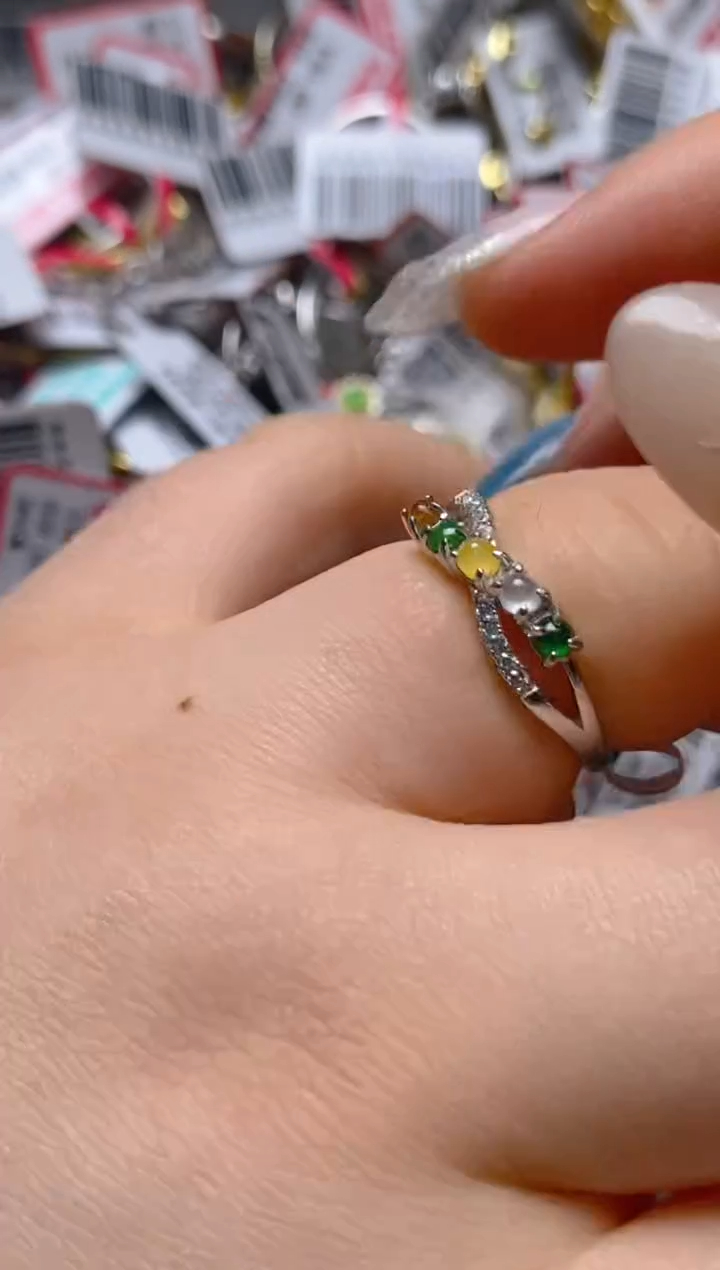 银S925镶嵌戒指翡翠百内无证书