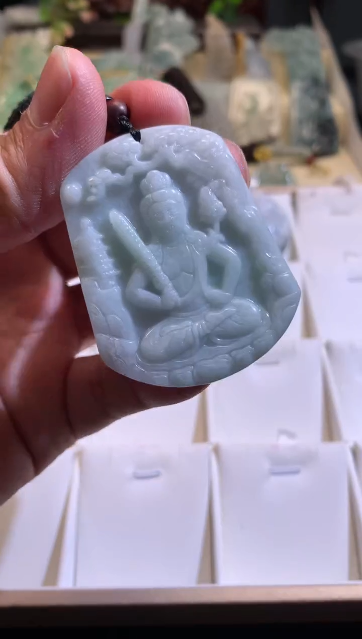 【闪购商品】翡翠颈饰未镶嵌03/09/89