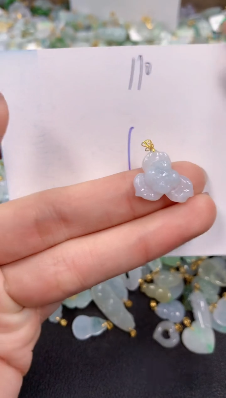 【闪购商品】翡翠颈饰18K金镶嵌 天然翡翠A货