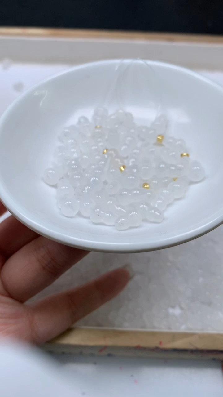未镶嵌散珠玛瑙/玉髓E812 荔枝冻 葫芦6*9mm10颗5元