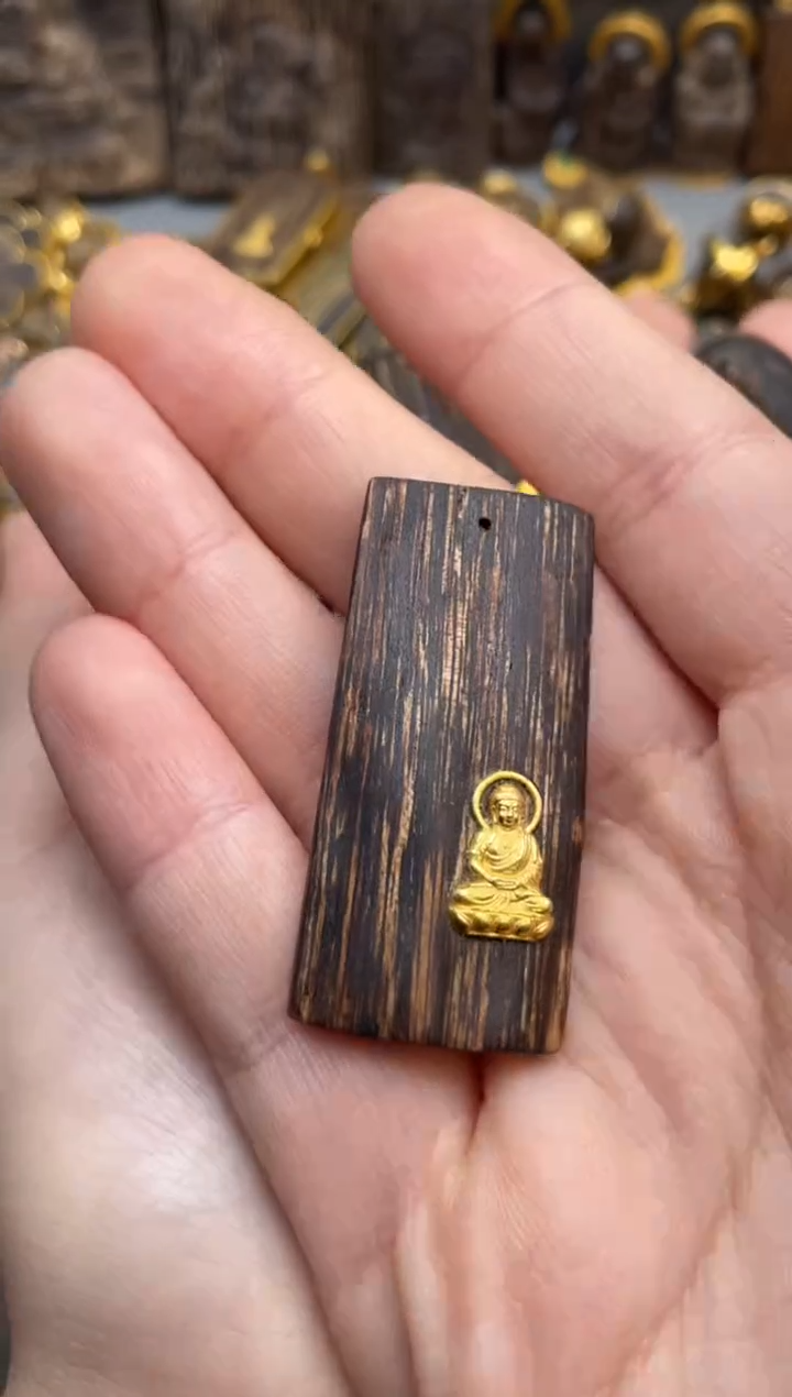 沉香吊坠沉香吊坠44