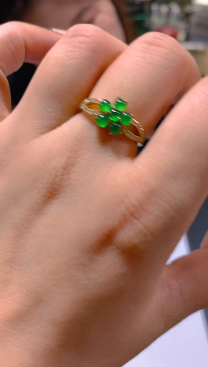 未镶嵌戒指翡翠多样性发一