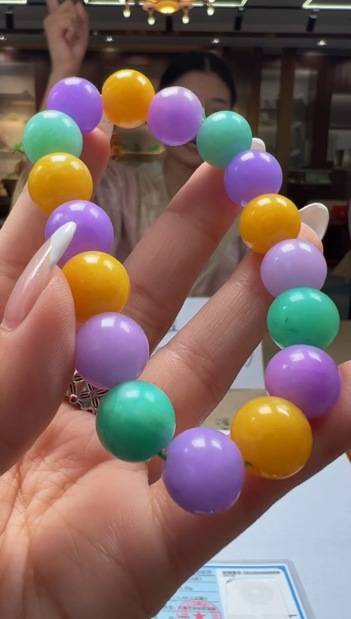 翡翠未镶嵌颈饰Q2025-5-11-15