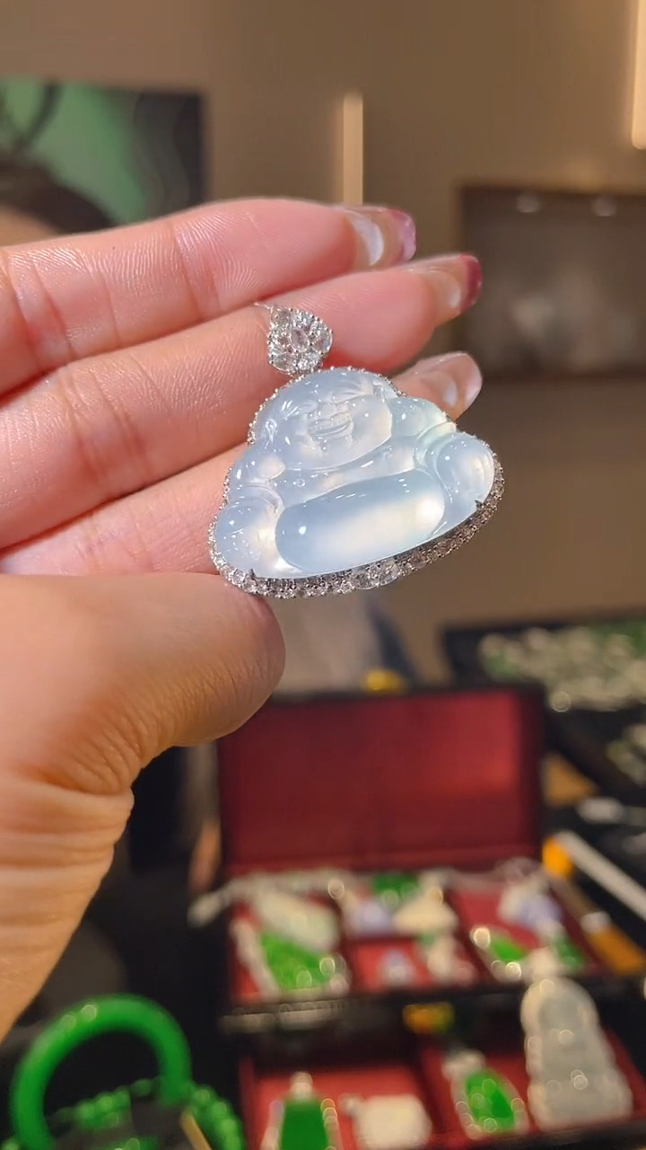 【闪购商品】翡翠吊坠(不含链)18K金镶嵌天然翡翠A货