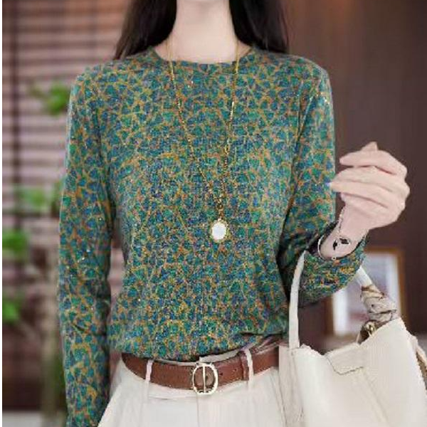 【洒银亮片】时尚套头字母长袖绒衫气质秋冬宽松打底衫百搭印花W515