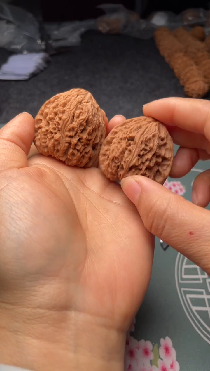 把件文玩核桃w24  南疆石 42尺