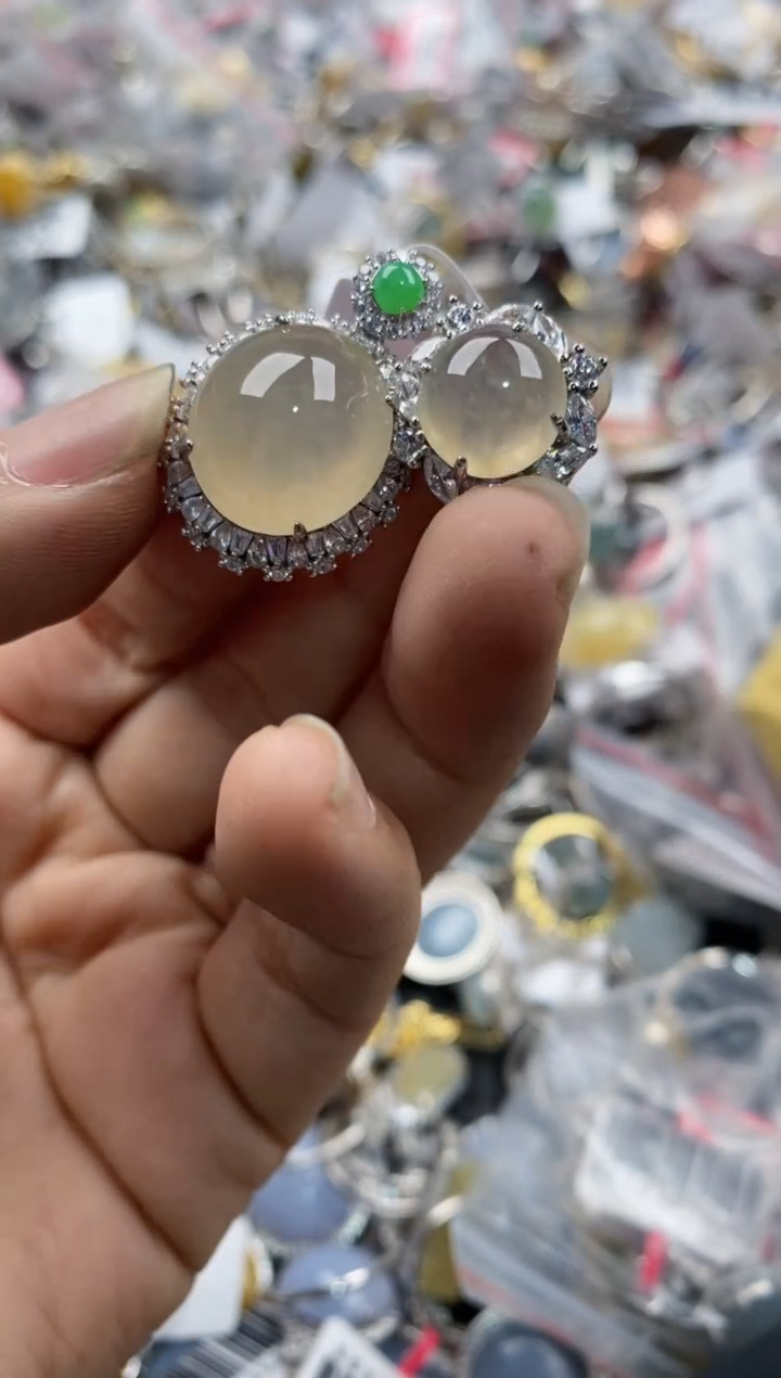 银S925镶嵌戒指翡翠777               8