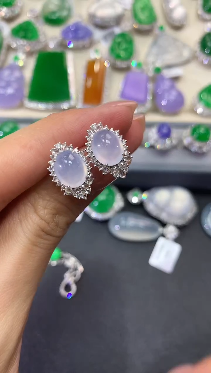 【闪购商品】翡翠耳饰18K金镶嵌w27紫货有色差