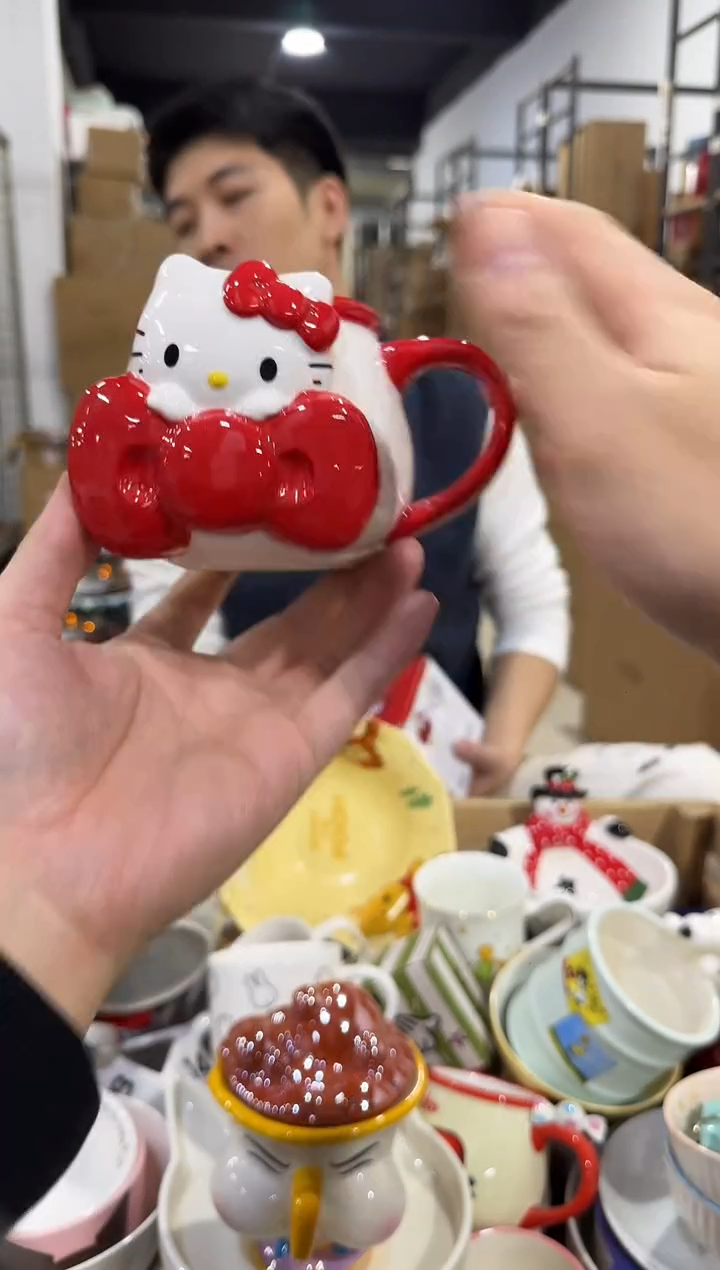 瓷片kt猫大蝴蝶结水杯