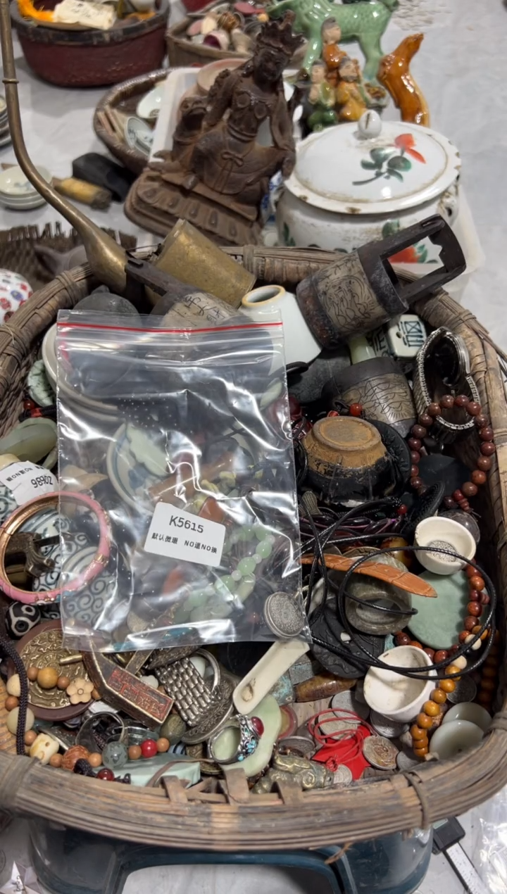 薄*糖秒拍秒付闪购瓷铜摆件