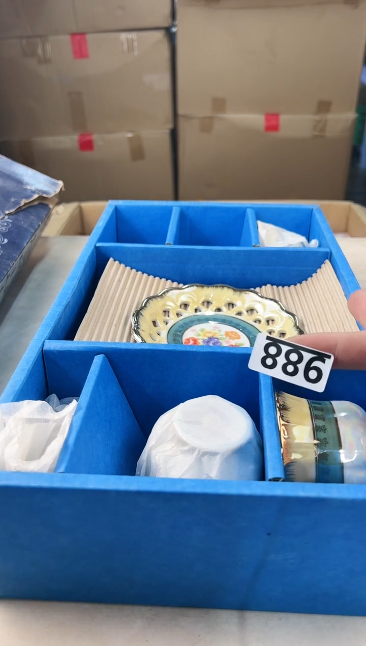 【闪购商品】瓷片988打包不容易，谨慎参拍~~~！