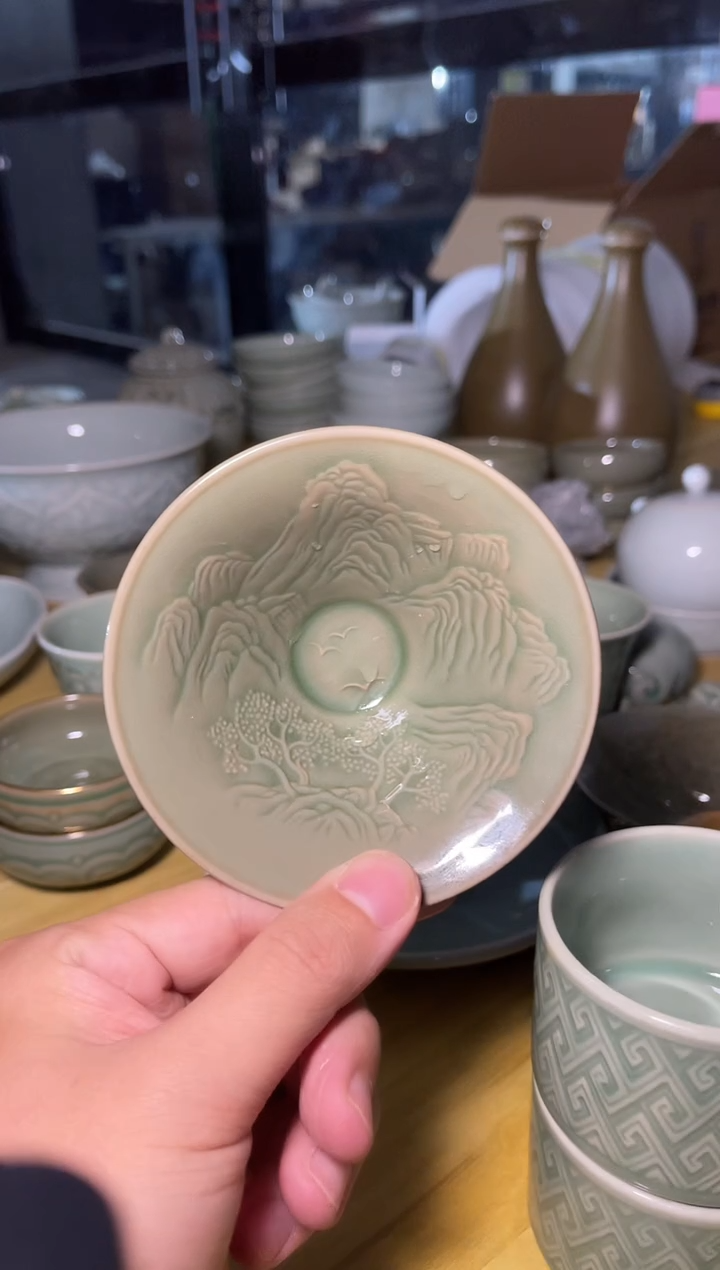 瑕疵浮雕山水斗笠