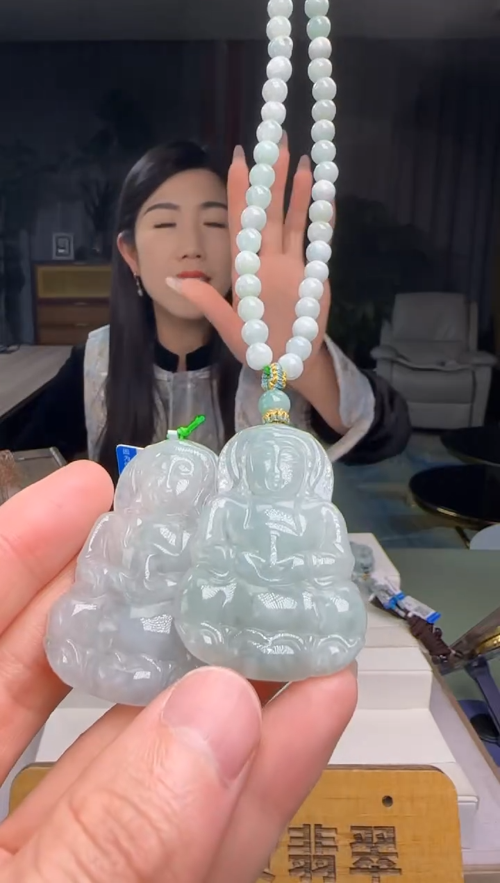 【闪购商品】翡翠吊坠(赠链)未镶嵌多样性发一DY@@60B7J14218D