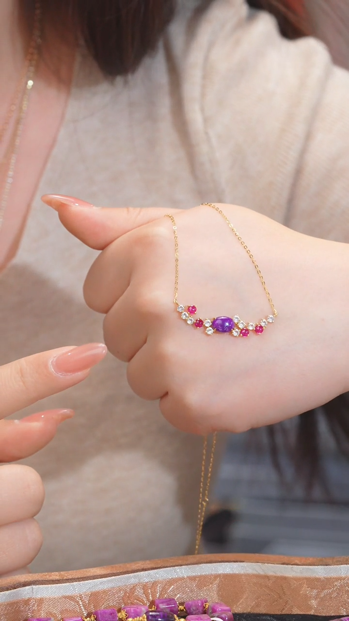 【闪购商品】苏纪石（舒俱来）项链18K金镶嵌多样性发（27号）@@Q2288