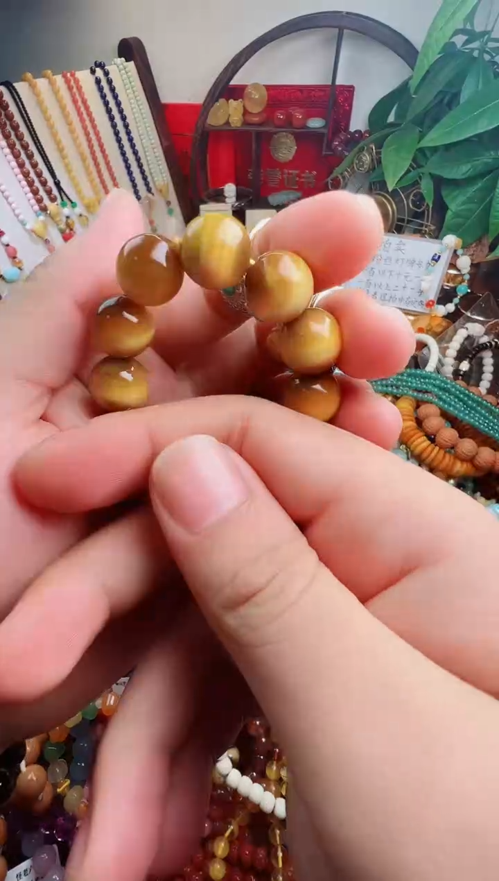 未镶嵌手链木变石（虎睛石）贺****螂 一物一件）007333