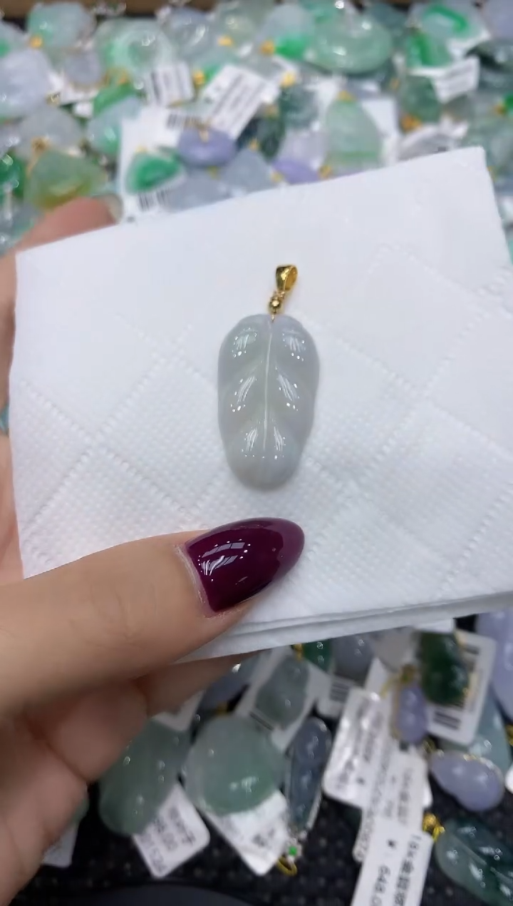 翡翠合金颈饰 111111111111