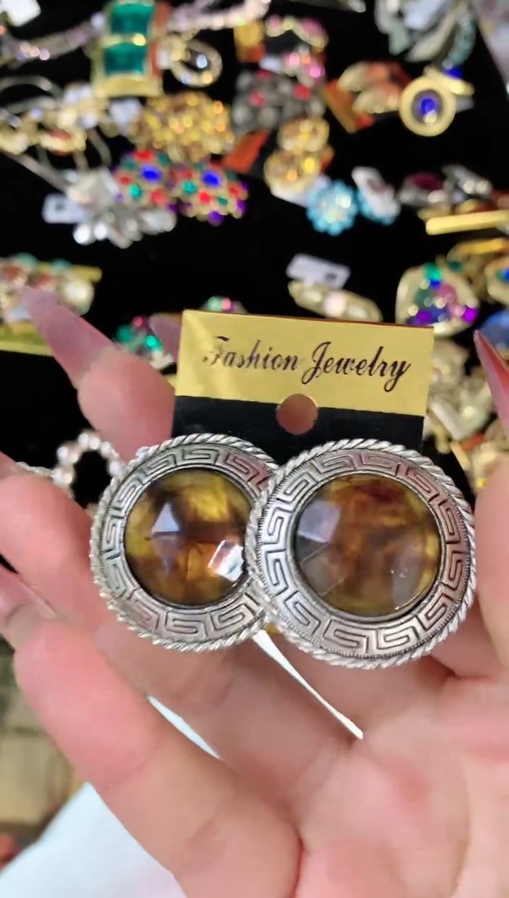 【闪购商品】瓷片楚楚中古珠宝甄选不退换