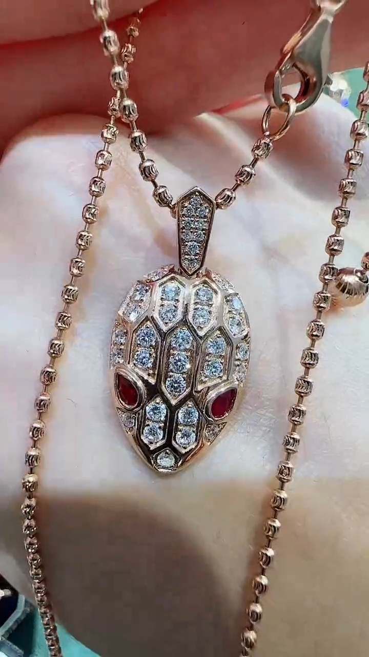 【闪购商品】钻石吊坠(不含链)18K金镶嵌18K金钻石蛇蛇吊坠