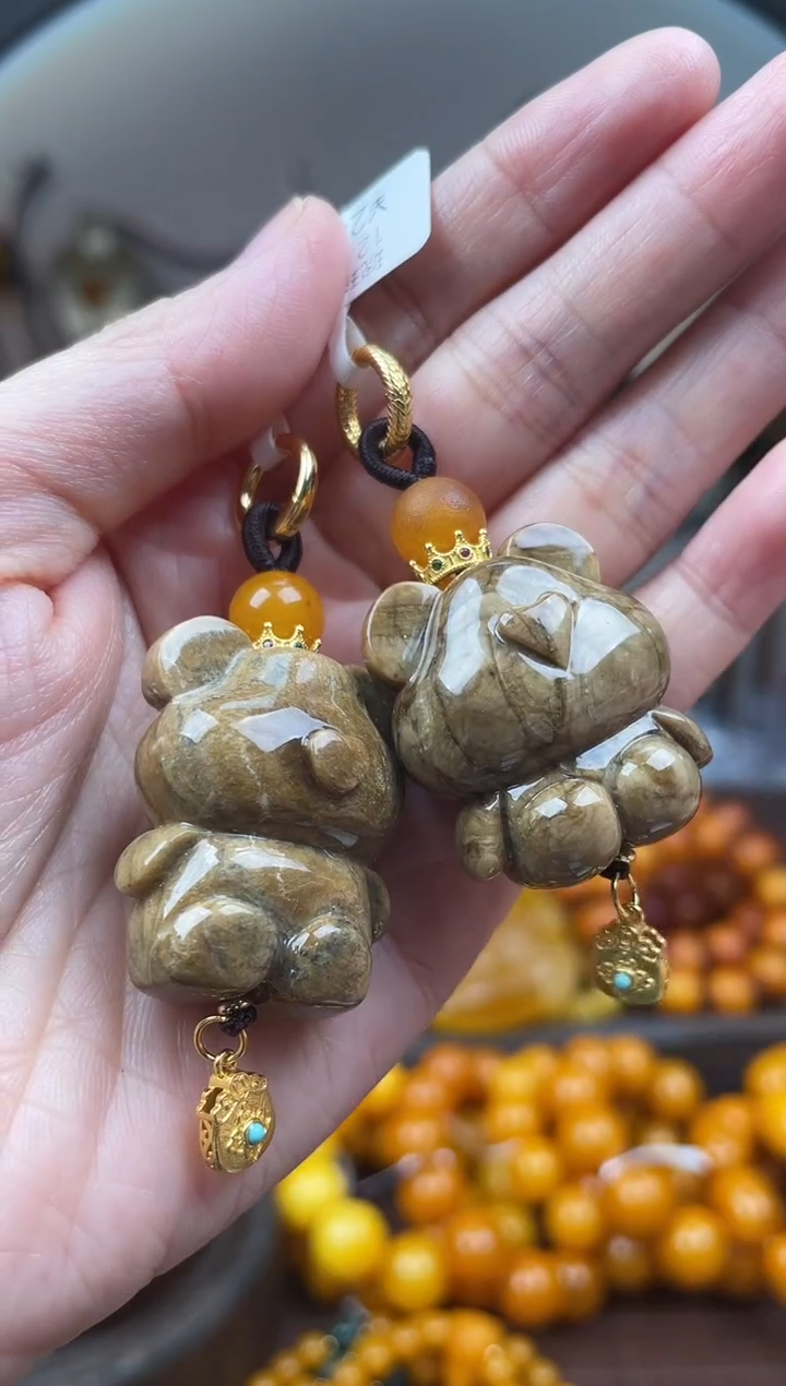 未镶嵌琥珀裸石首饰 假1赔4（多样性发货1件