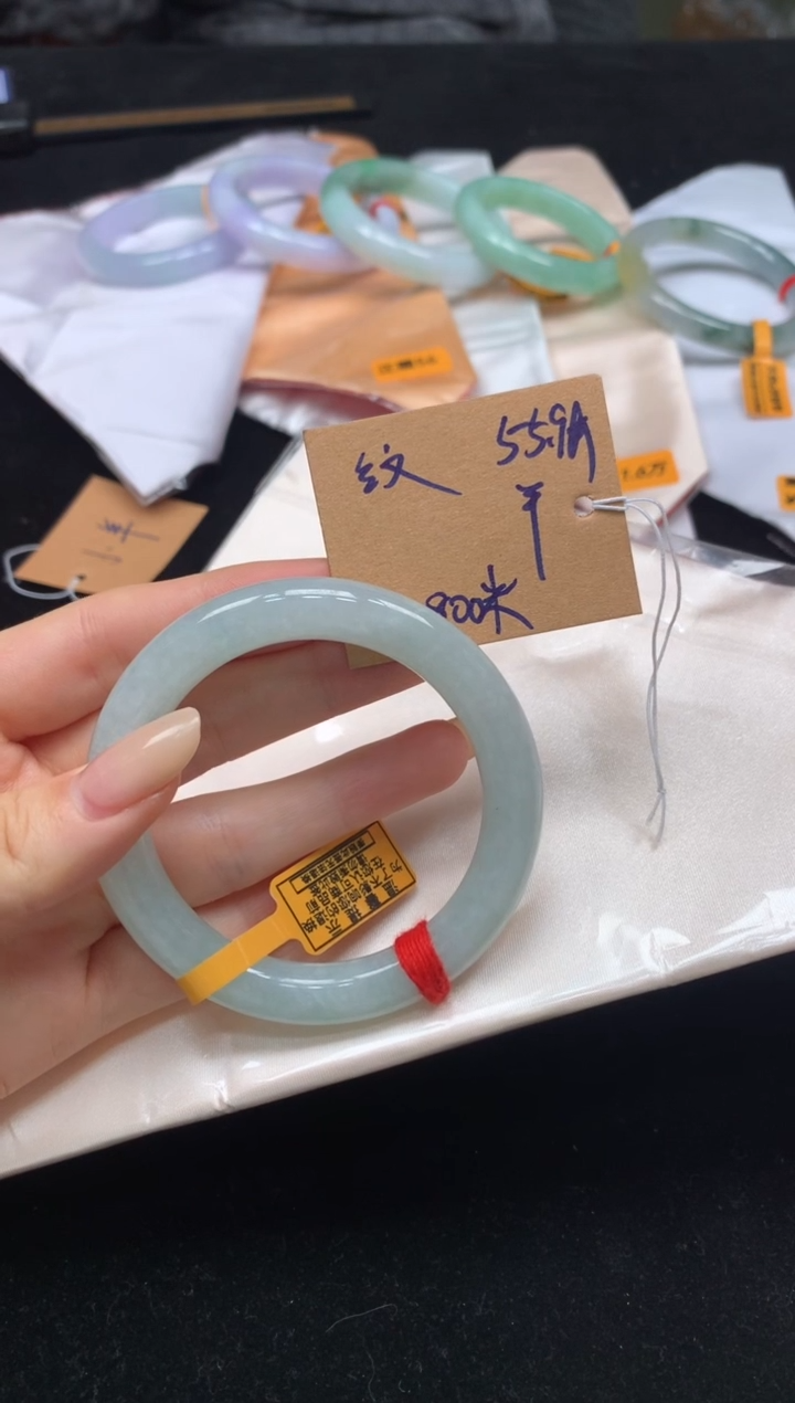 未镶嵌手镯翡翠Y*凡天然翡翠a货