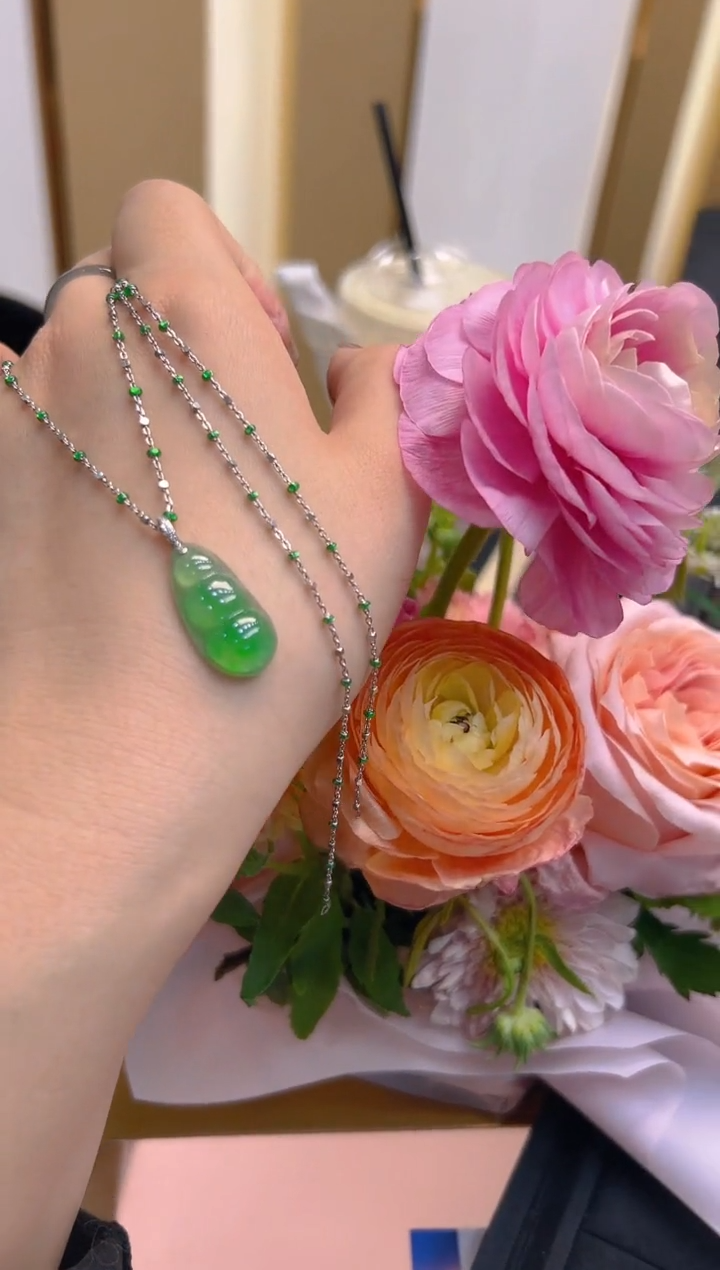 【闪购商品】翡翠吊坠(不含链)18K金镶嵌多样性团购发一件