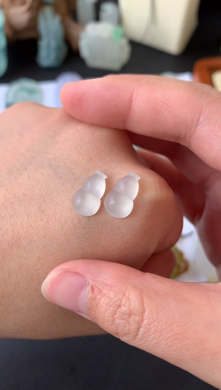 【闪购商品】定制翡翠未镶嵌翡翠