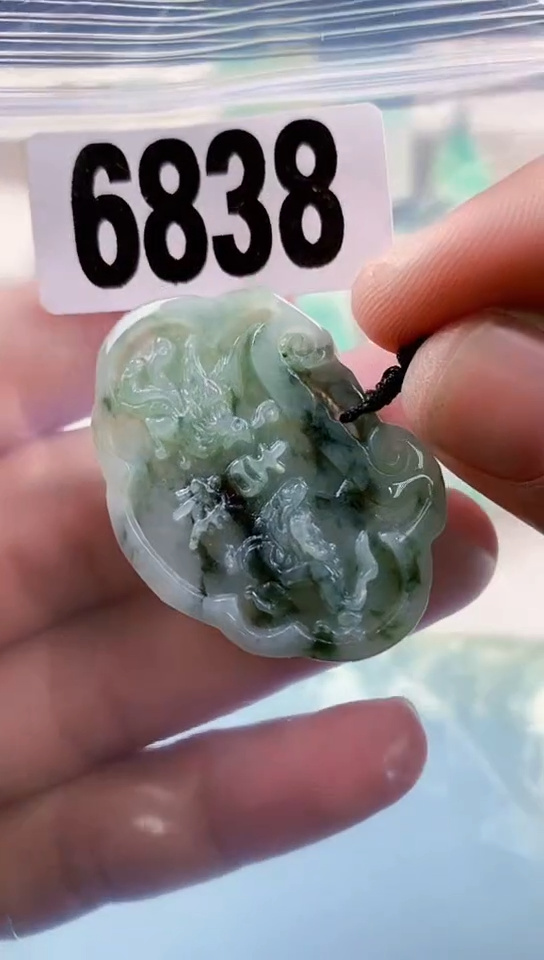 【闪购商品】翡翠挂件未镶嵌天然翡翠吊坠挂件