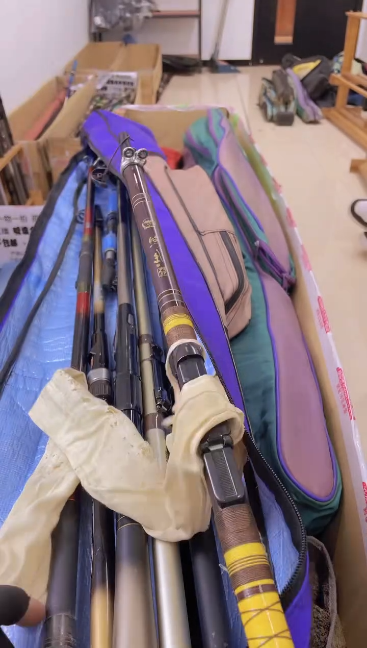 ꧁***꧂孤品微瑕，实物以直播间为准