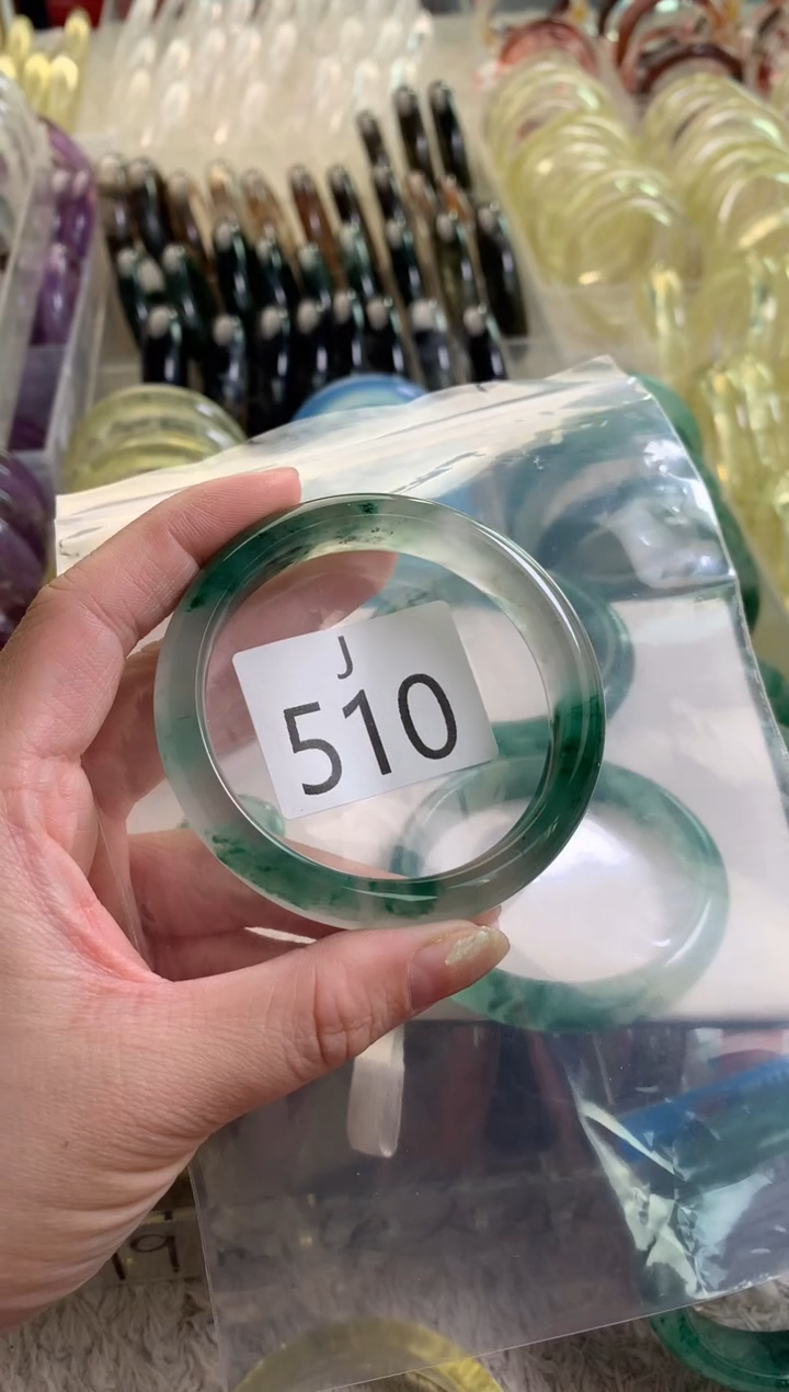 未镶嵌珠宝半成品水晶为****呢510-58