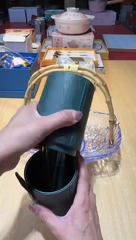 瓷片生活的本意是开心啊@@1