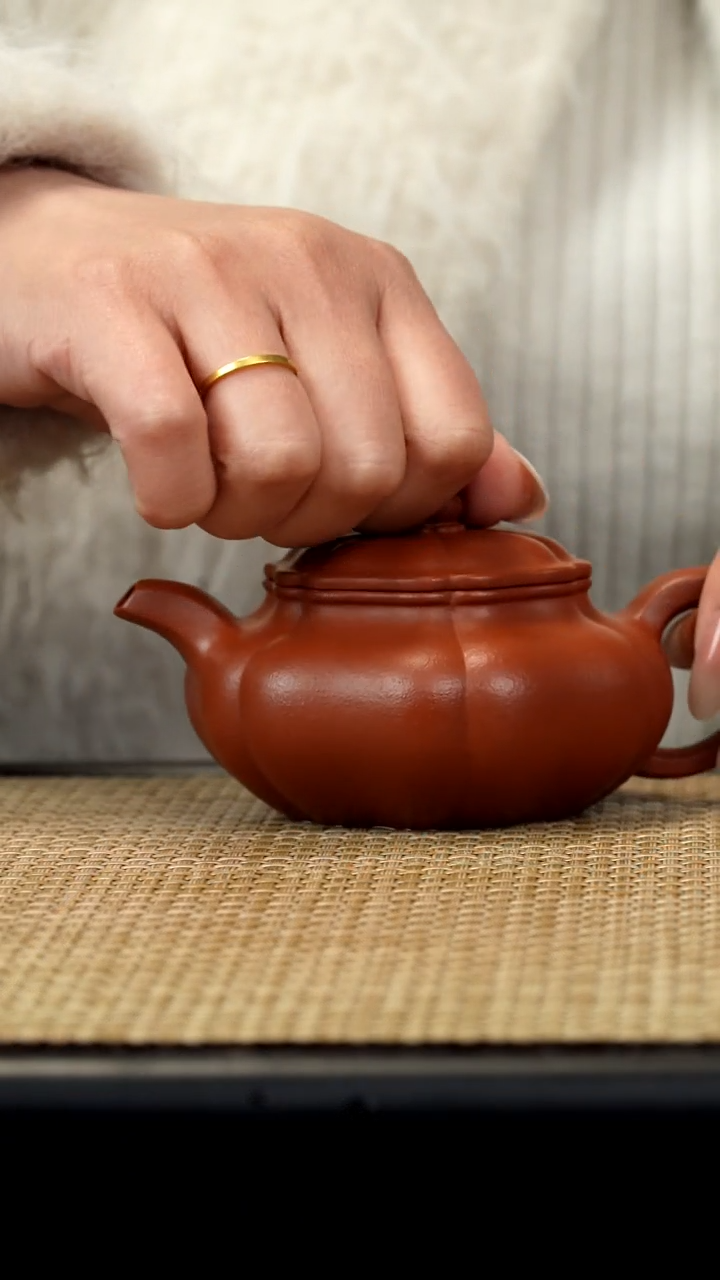 【闪购商品】紫砂茶壶生砂葵仿古微瑕