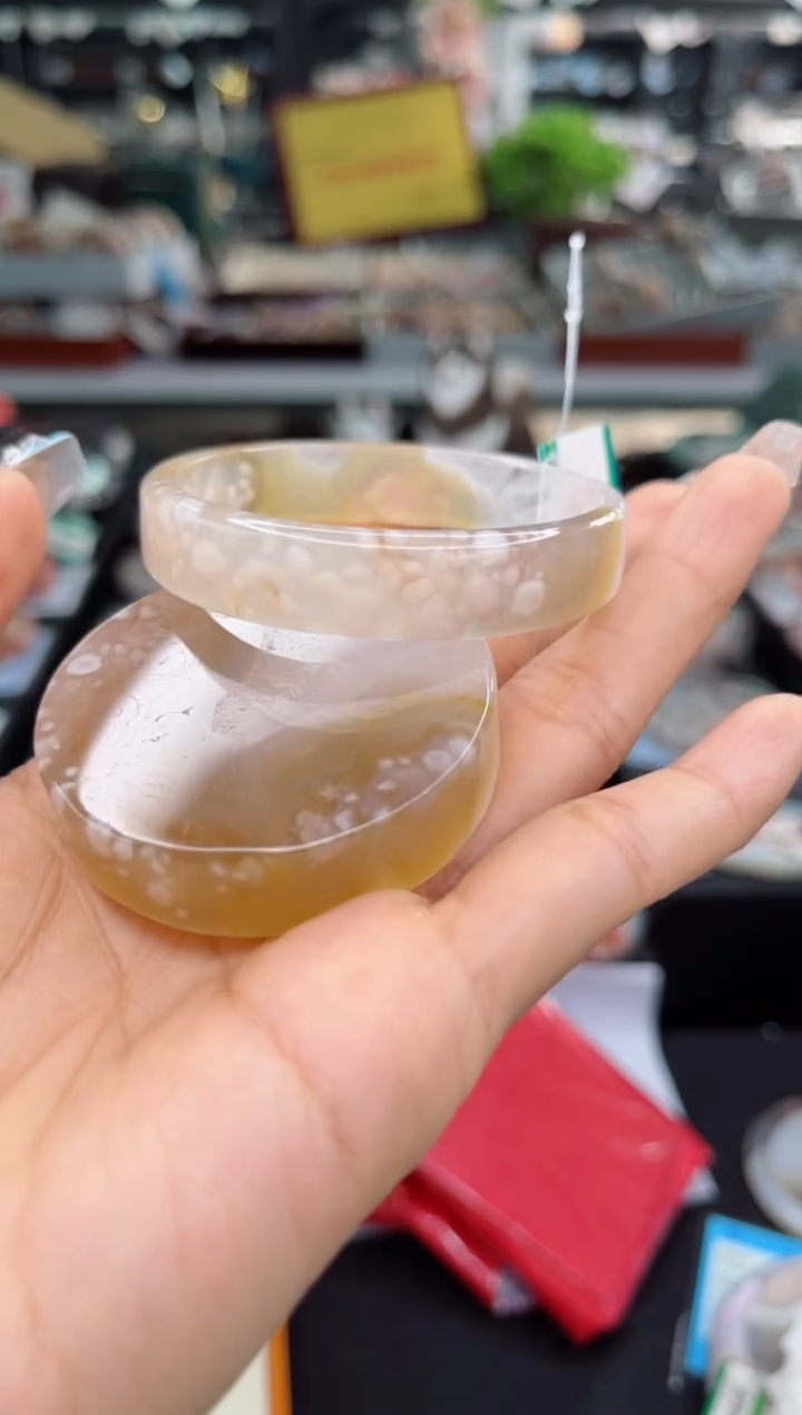 【闪购商品】石英质玉手镯未镶嵌53圈口（赠品镯心）3354831