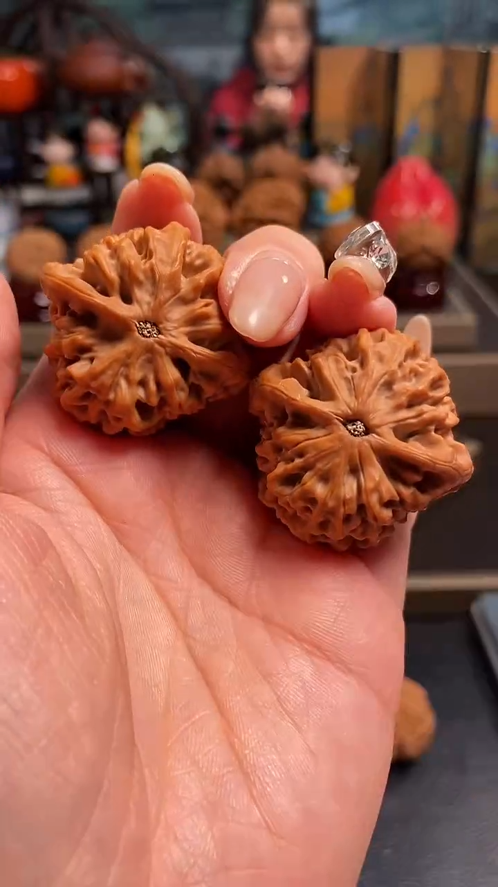 【闪购商品】文玩核桃把件H838秦闷36