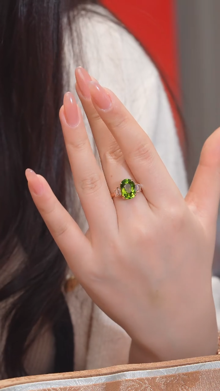 【闪购商品】碧玺戒指18K金镶嵌多样性发（3.5ct）@@U0740