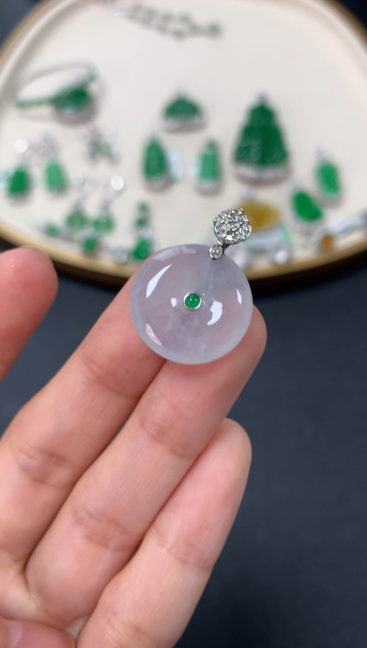 【闪购商品】翡翠吊坠(不含链)18K金镶嵌1980