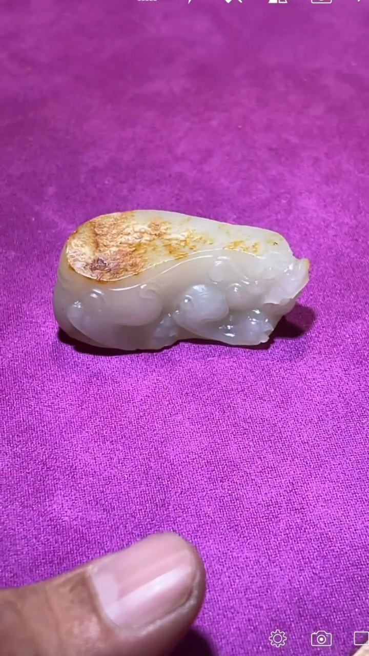 【闪购商品】定制和田玉Y貔貅雕刻件 毛货抛光