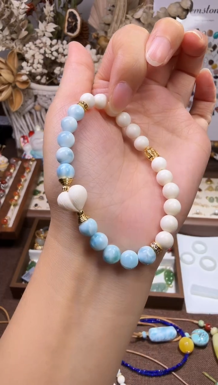 水晶摆件未镶嵌手链