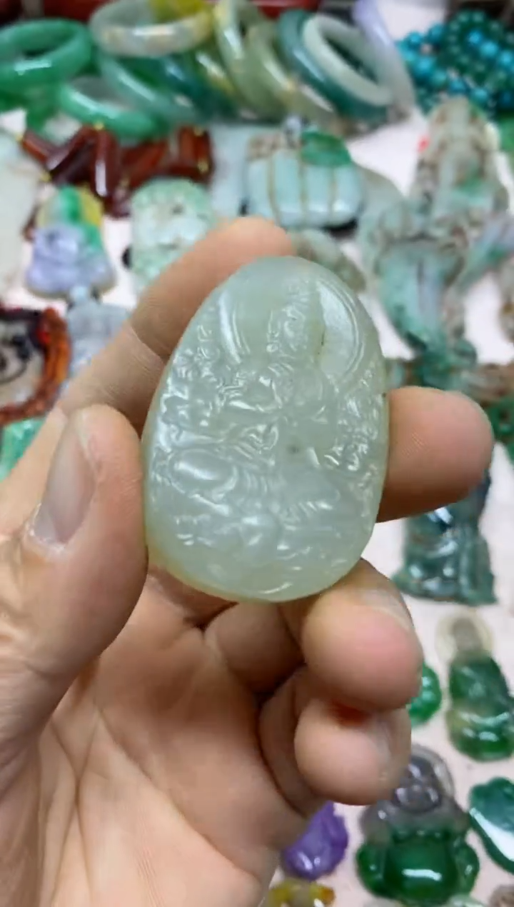 【闪购商品】4直播间的实时画面