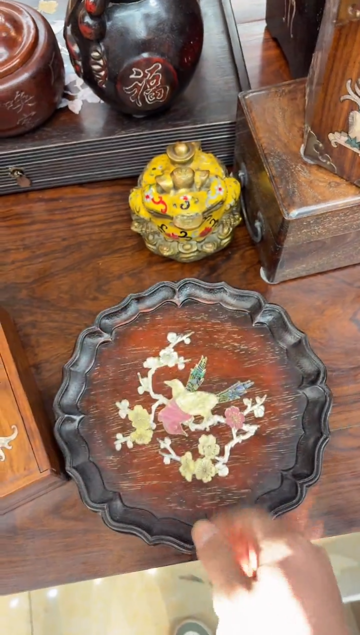 木木紫檀圆盘喜鹊螺钿