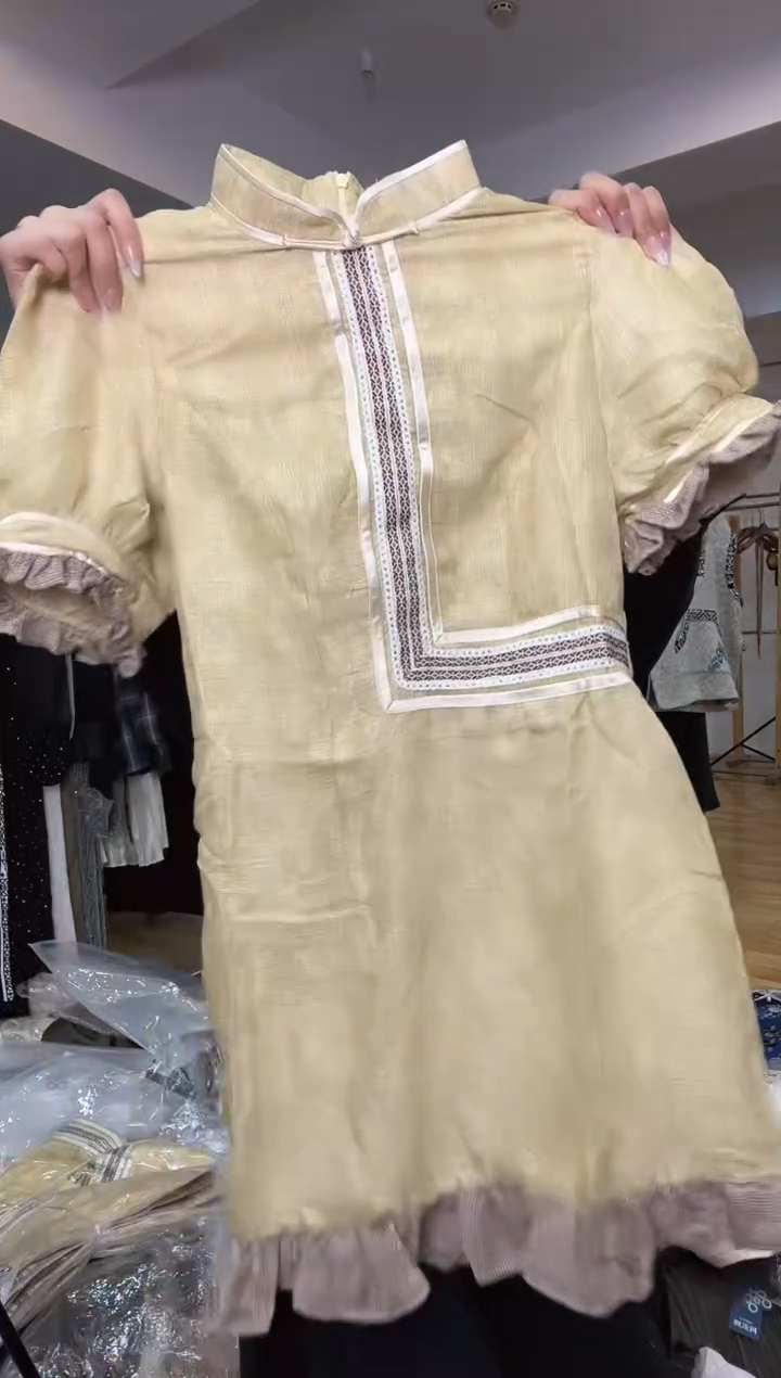 S码         95斤  裙子