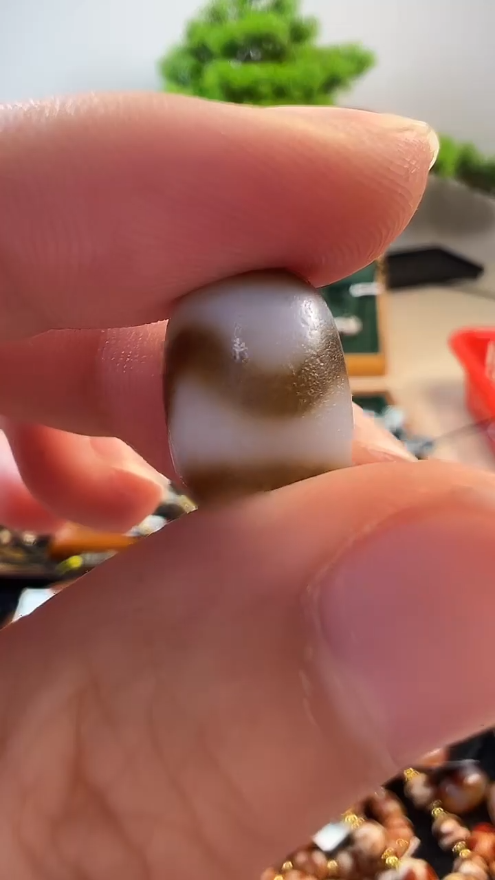 玛瑙/玉髓（覆膜）颈饰未镶嵌33（微瑕随机发货）